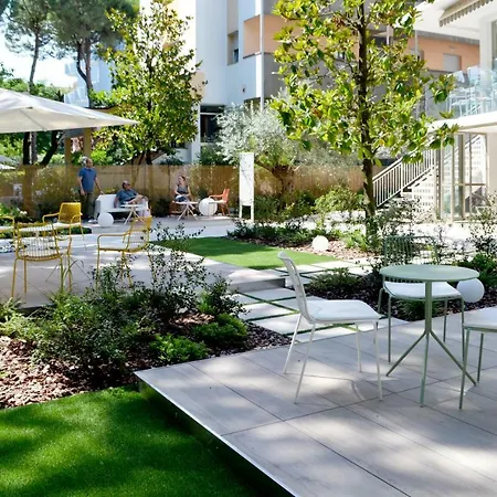 Antares 3* Червия